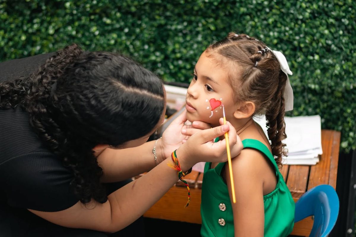 Yüz Boyama Etkinliği